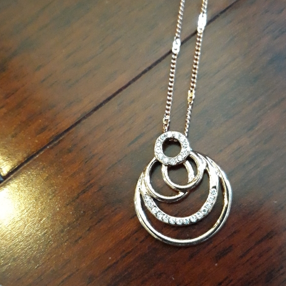 Necklace, earring, bracelet - Picture 5 of 7